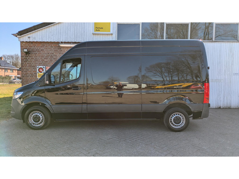 Mercedes-Benz Sprinter 314 /214 2.2 CDI - L2H2 -1e eign. - airco - trekh. - 314 /214 2.2 CDI - L2H2 -1e eign. - airco - trekh.