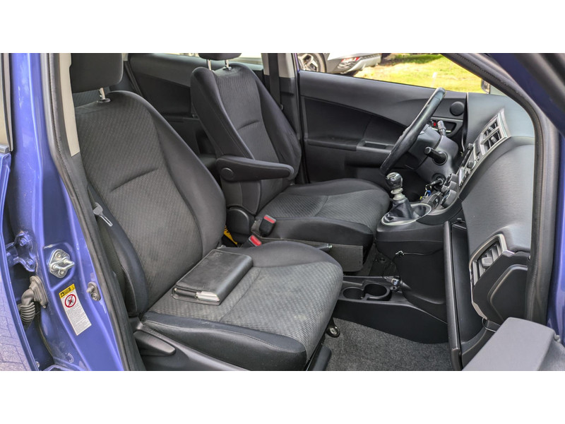 Toyota Verso-S 1.3 VVT-i Aspiration - camera - navi- bluetooth - 1.3 VVT-i Aspiration - camera - navi- bluetooth