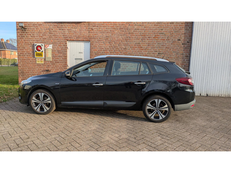 Renault Mégane Estate 1.4 TCe Bose - Navi - 1e eign. - Estate 1.4 TCe Bose - Navi - 1e eign.