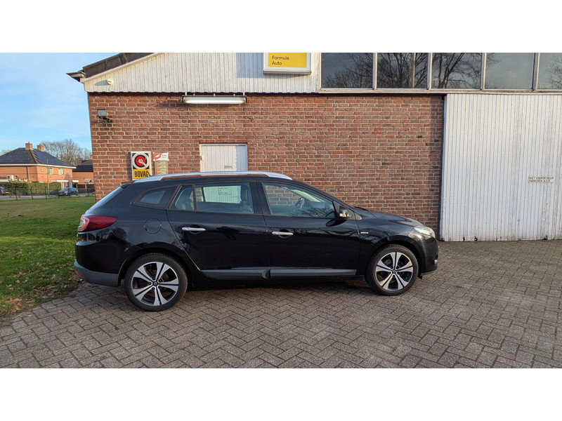 Renault Mégane Estate 1.4 TCe Bose - Navi - 1e eign. - Estate 1.4 TCe Bose - Navi - 1e eign.