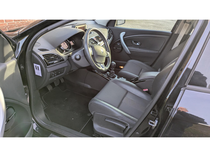 Renault Mégane Estate 1.4 TCe Bose - Navi - 1e eign. - Estate 1.4 TCe Bose - Navi - 1e eign.