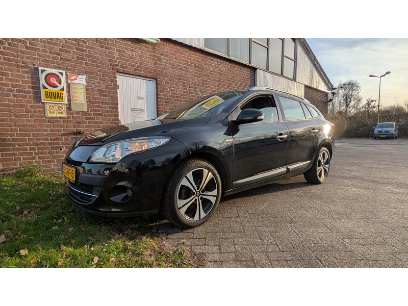 Renault Mégane Estate 1.4 TCe Bose - Navi - 1e eign. - Estate 1.4 TCe Bose - Navi - 1e eign.