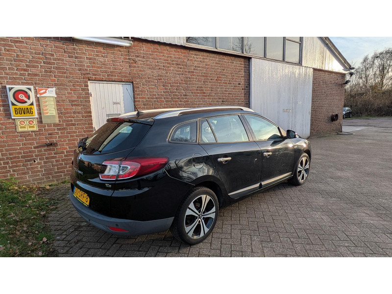Renault Mégane Estate 1.4 TCe Bose - Navi - 1e eign. - Estate 1.4 TCe Bose - Navi - 1e eign.