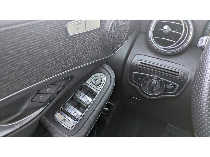 Mercedes-Benz GLC-klasse 300e 4MATIC Premium Plus - AMG - trekhaak - 300e 4MATIC Premium Plus - AMG - trekhaak