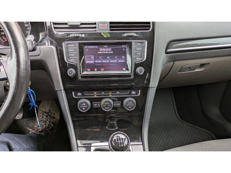 Volkswagen Golf 1.2 TSI Highline - airco - MFL - Navi - 1.2 TSI Highline - airco - MFL - Navi