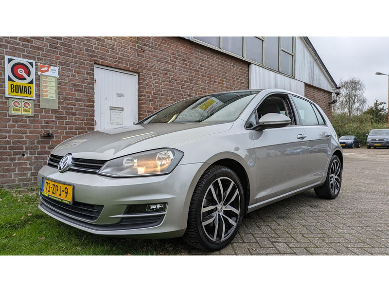 Volkswagen Golf 1.2 TSI Highline - airco - MFL - Navi - 1.2 TSI Highline - airco - MFL - Navi