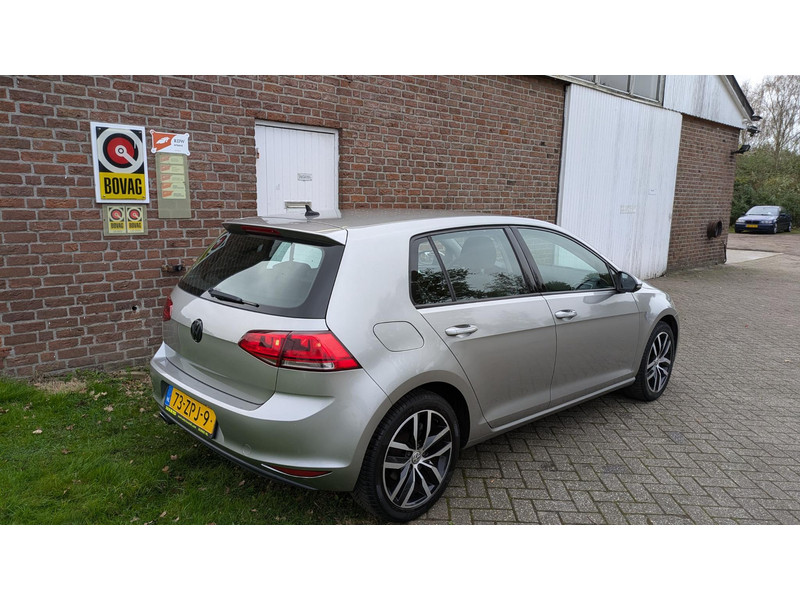 Volkswagen Golf 1.2 TSI Highline - airco - MFL - Navi - 1.2 TSI Highline - airco - MFL - Navi