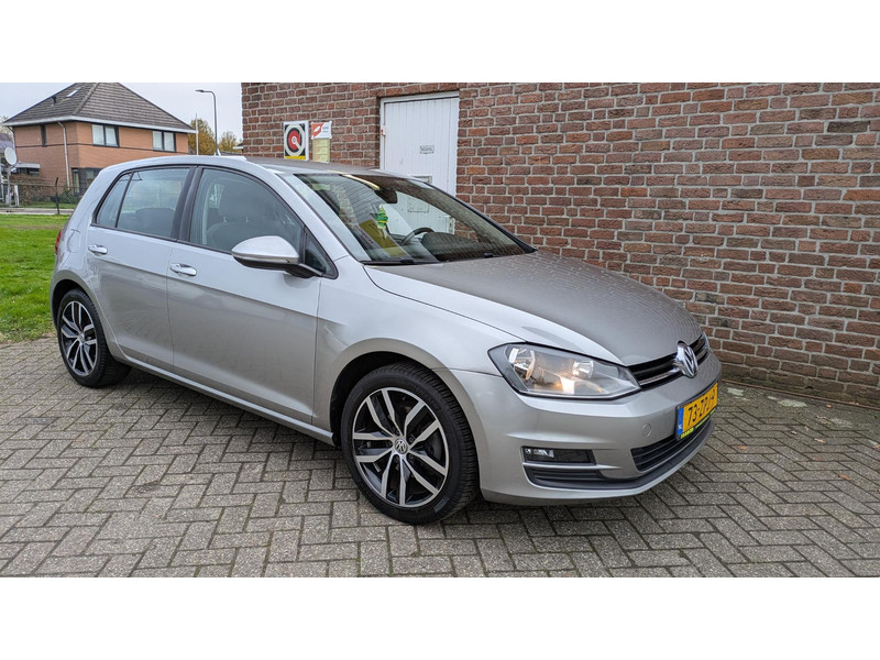 Volkswagen Golf 1.2 TSI Highline - airco - MFL - Navi - 1.2 TSI Highline - airco - MFL - Navi