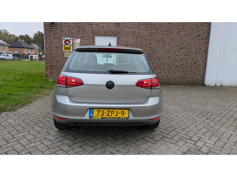 Volkswagen Golf 1.2 TSI Highline - airco - MFL - Navi - 1.2 TSI Highline - airco - MFL - Navi