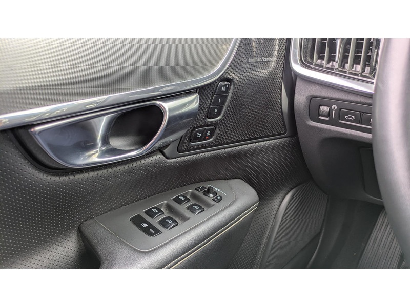 Volvo V90 2.0 T8 AWD Inscription - 2.0 T8 AWD Inscription