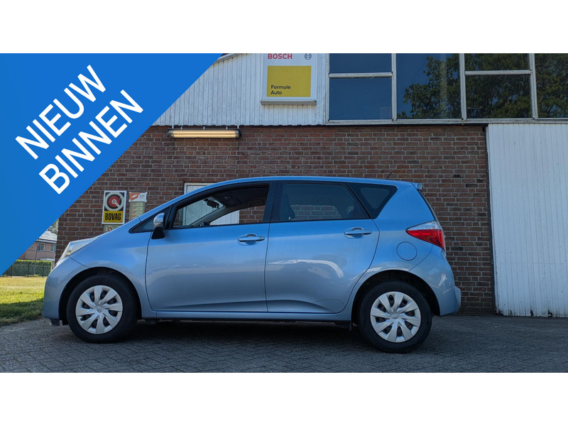 Toyota Verso-S 1.3 VVT-i Aspiration- navi - camera - 1.3 VVT-i Aspiration- navi - camera