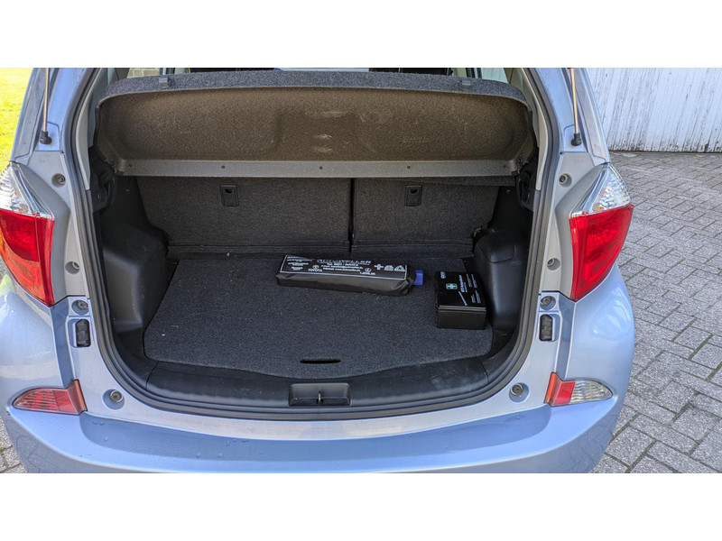 Toyota Verso-S 1.3 VVT-i Aspiration- navi - camera - 1.3 VVT-i Aspiration- navi - camera