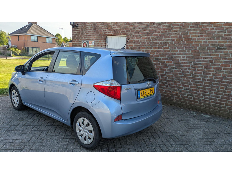 Toyota Verso-S 1.3 VVT-i Aspiration- navi - camera - 1.3 VVT-i Aspiration- navi - camera