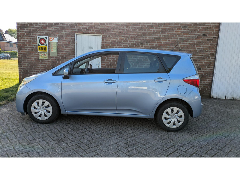 Toyota Verso-S 1.3 VVT-i Aspiration- navi - camera - 1.3 VVT-i Aspiration- navi - camera