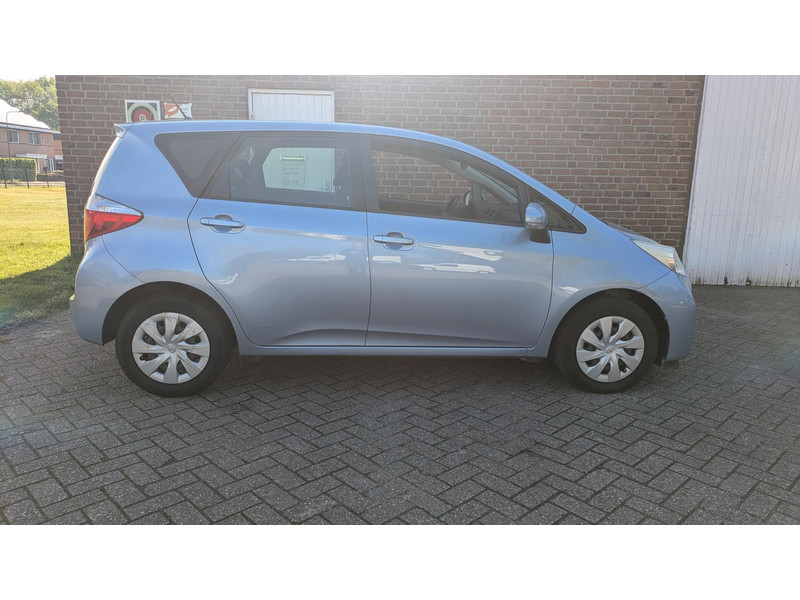 Toyota Verso-S 1.3 VVT-i Aspiration- navi - camera - 1.3 VVT-i Aspiration- navi - camera