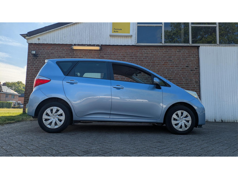 Toyota Verso-S 1.3 VVT-i Aspiration- navi - camera - 1.3 VVT-i Aspiration- navi - camera