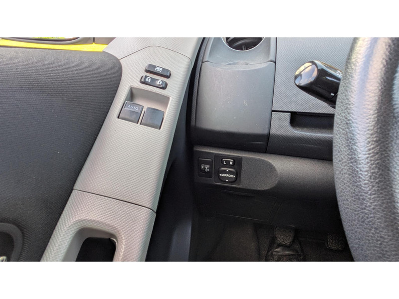 Toyota Yaris 1.0 VVTi Cool - 1e eign. , onderhoud aanw. - 1.0 VVTi Cool - 1e eign. , onderhoud aanw.
