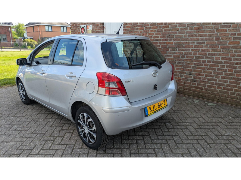 Toyota Yaris 1.0 VVTi Cool - 1e eign. , onderhoud aanw. - 1.0 VVTi Cool - 1e eign. , onderhoud aanw.