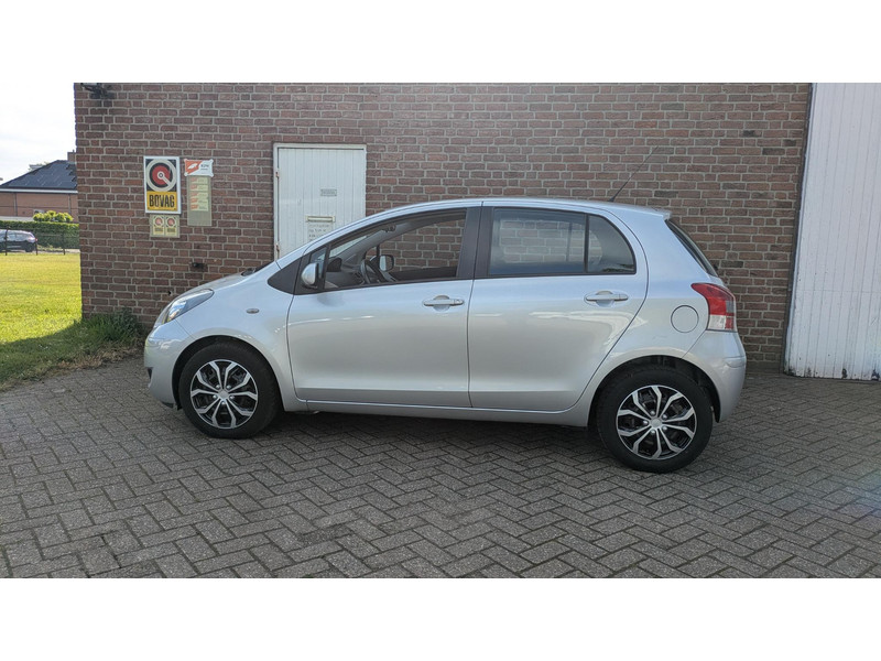 Toyota Yaris 1.0 VVTi Cool - 1e eign. , onderhoud aanw. - 1.0 VVTi Cool - 1e eign. , onderhoud aanw.