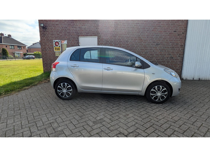 Toyota Yaris 1.0 VVTi Cool - 1e eign. , onderhoud aanw. - 1.0 VVTi Cool - 1e eign. , onderhoud aanw.