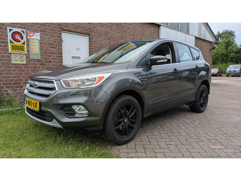 Ford Kuga 1.5 Trend - airco - 2e eign. - 1.5 Trend - airco - 2e eign.