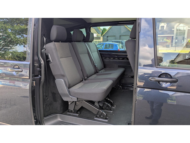 Volkswagen Transporter 2.0 TDI L2H1 DC - Aut. - Camera - - 2.0 TDI L2H1 DC - Aut. - Camera -