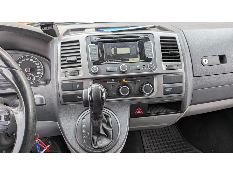 Volkswagen Transporter 2.0 TDI L2H1 DC - Aut. - schuifd. L + R - 2.0 TDI L2H1 DC - Aut. - schuifd. L + R