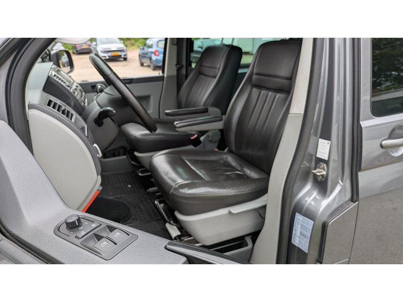 Volkswagen Transporter 2.0 TDI L2H1 DC - Aut. - schuifd. L + R - 2.0 TDI L2H1 DC - Aut. - schuifd. L + R