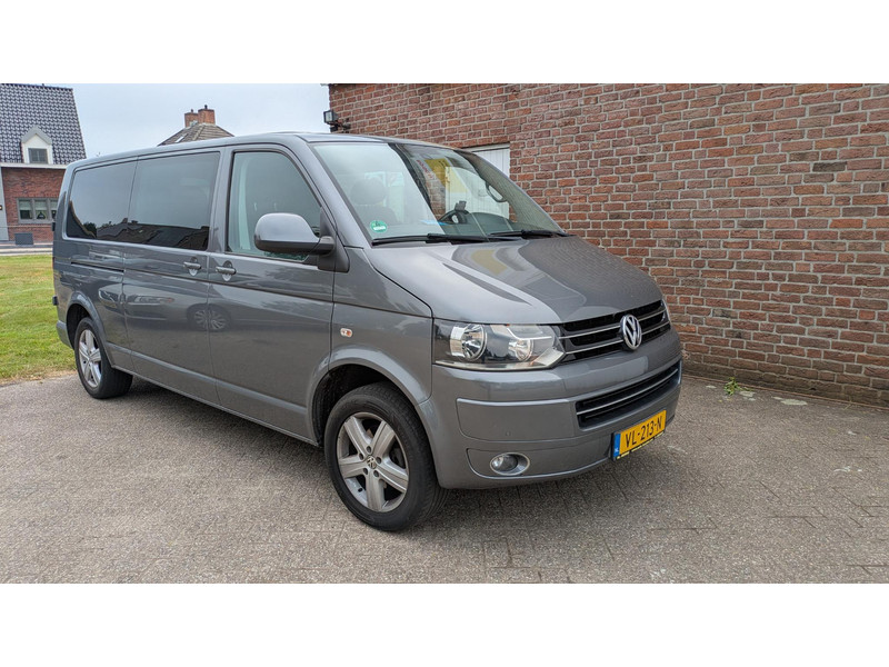 Volkswagen Transporter 2.0 TDI L2H1 DC - Aut. - schuifd. L + R - 2.0 TDI L2H1 DC - Aut. - schuifd. L + R