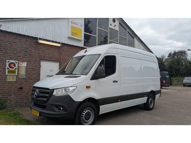Mercedes-Benz Sprinter 317 1.9 CDI L2H2 - Camera - 1e eign - navi - 317 1.9 CDI L2H2 - Camera - 1e eign - navi