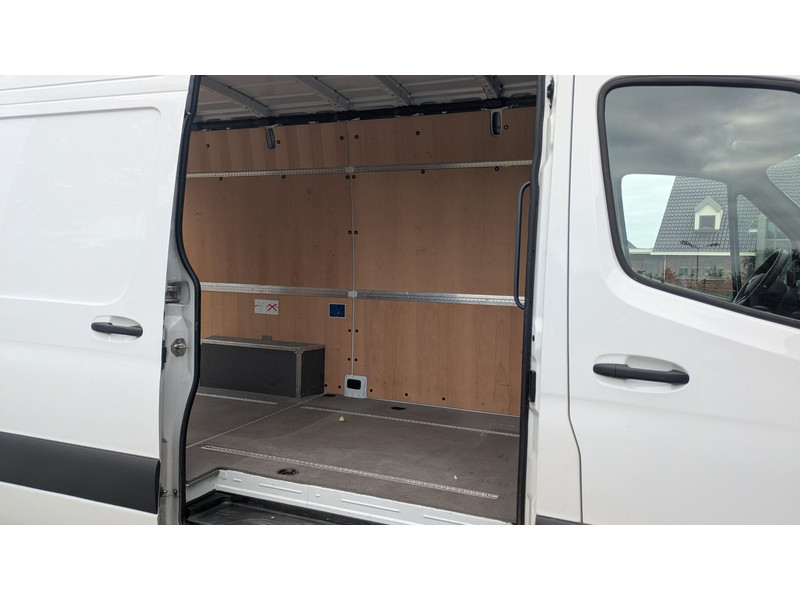 Mercedes-Benz Sprinter 317 1.9 CDI L2H2 - Camera - 1e eign - navi - 317 1.9 CDI L2H2 - Camera - 1e eign - navi