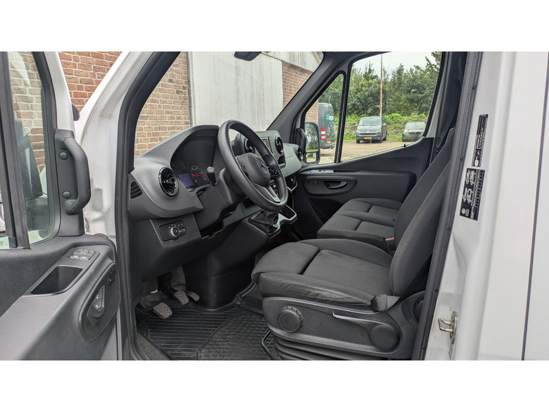 Mercedes-Benz Sprinter 317 1.9 CDI L2H2 - Camera - 1e eign - navi - 317 1.9 CDI L2H2 - Camera - 1e eign - navi