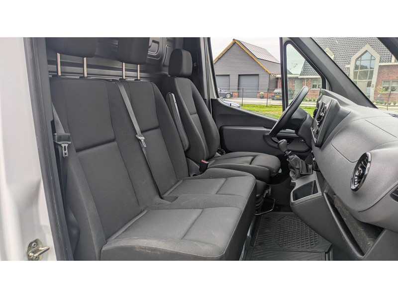 Mercedes-Benz Sprinter 317 1.9 CDI L2H2 - Camera - 1e eign - navi - 317 1.9 CDI L2H2 - Camera - 1e eign - navi