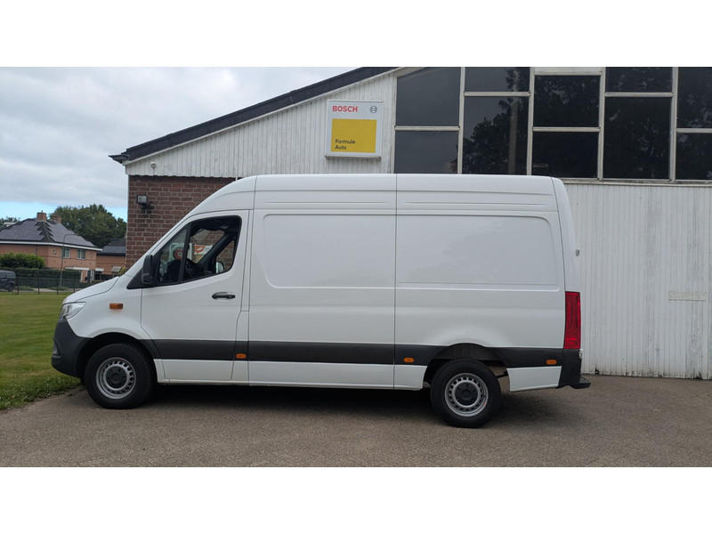 Mercedes-Benz Sprinter 317 1.9 CDI L2H2 - Camera - 1e eign - navi - 317 1.9 CDI L2H2 - Camera - 1e eign - navi