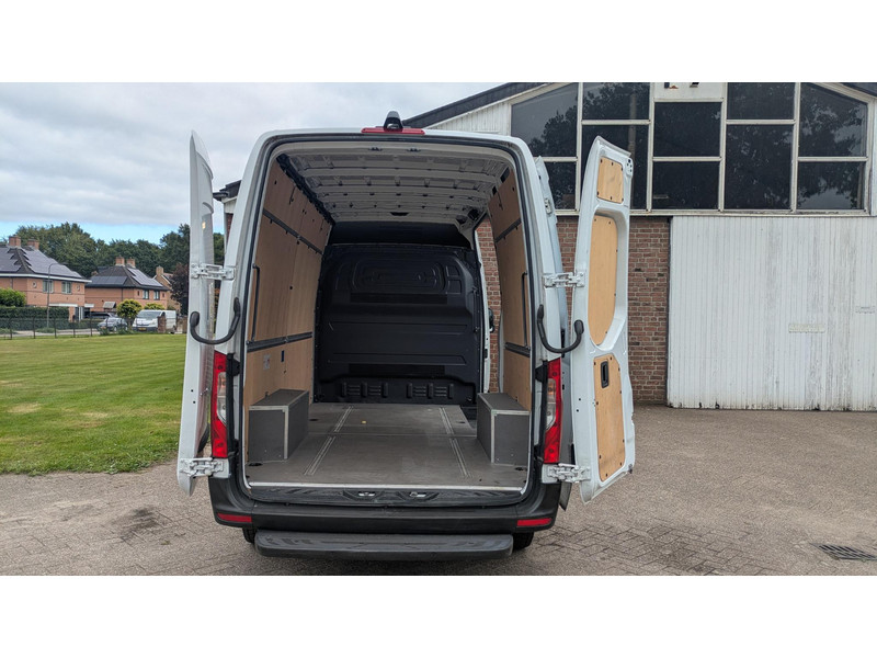 Mercedes-Benz Sprinter 317 1.9 CDI L2H2 - Camera - 1e eign - navi - 317 1.9 CDI L2H2 - Camera - 1e eign - navi