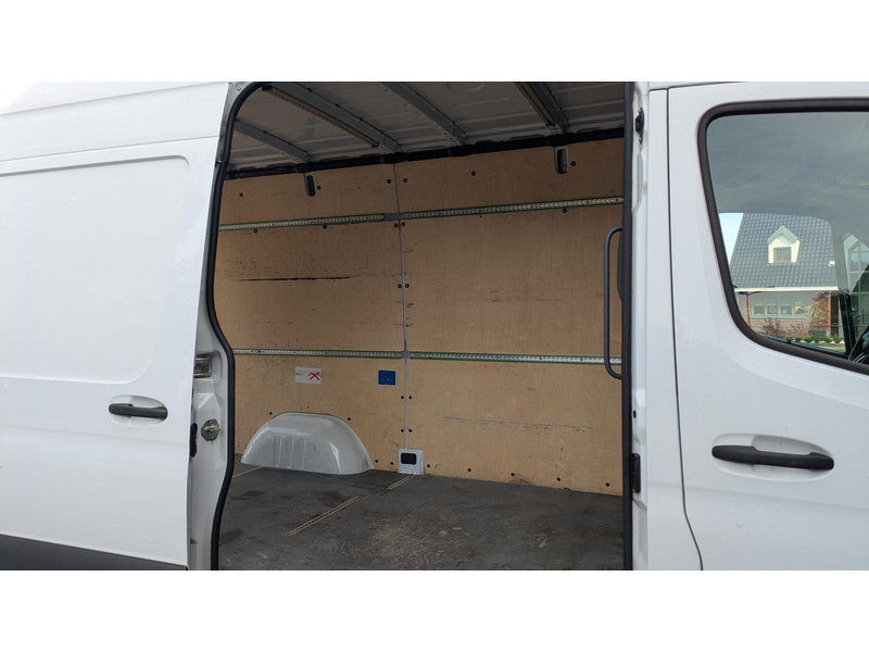 Mercedes-Benz Sprinter 316 2.2 CDI L2H2 - trekh. 3.500kg - navi - tacho - - 316 2.2 CDI L2H2 - trekh. 3.500kg - navi - tacho -