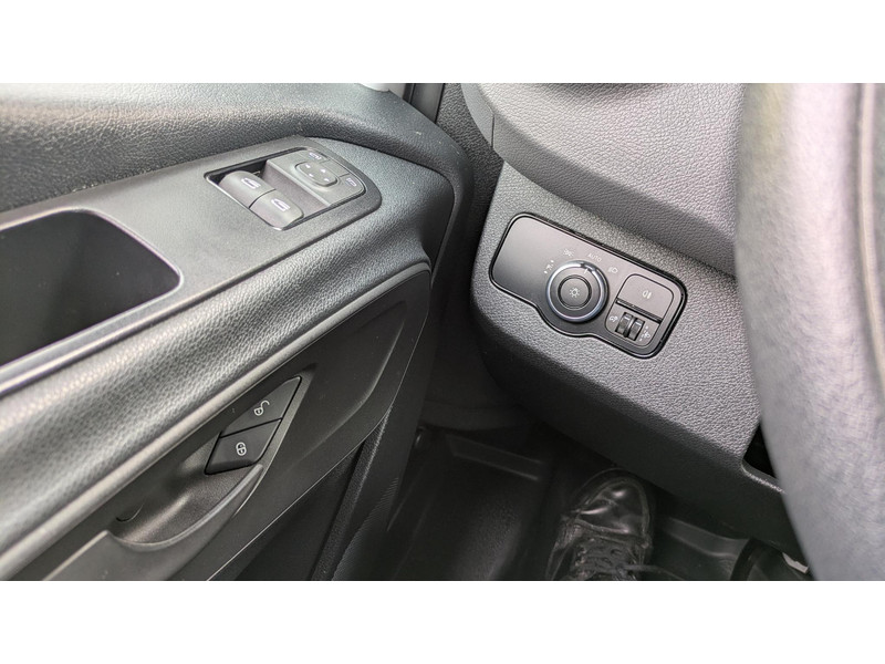 Mercedes-Benz Sprinter 316 2.2 CDI L2H2 - trekh. 3.500kg - navi - tacho - - 316 2.2 CDI L2H2 - trekh. 3.500kg - navi - tacho -